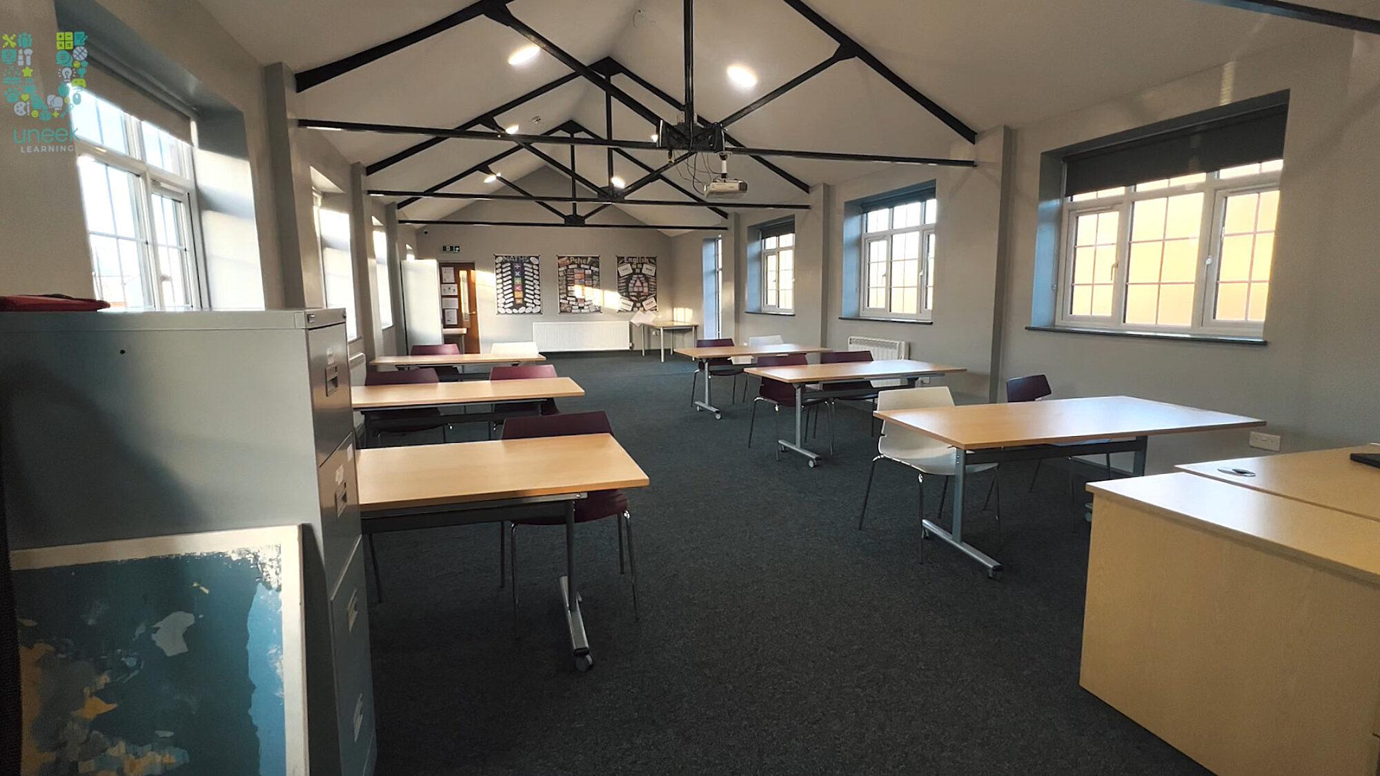 Uneek learning classroom