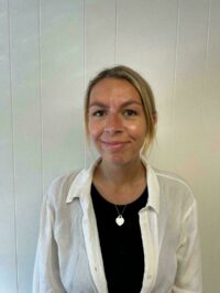 A photo of Lucy Robins, KS2 Learning Lead at Uneek Learning